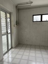 Blk 323 Jurong East Street 31 (Jurong East), HDB Executive #596494231